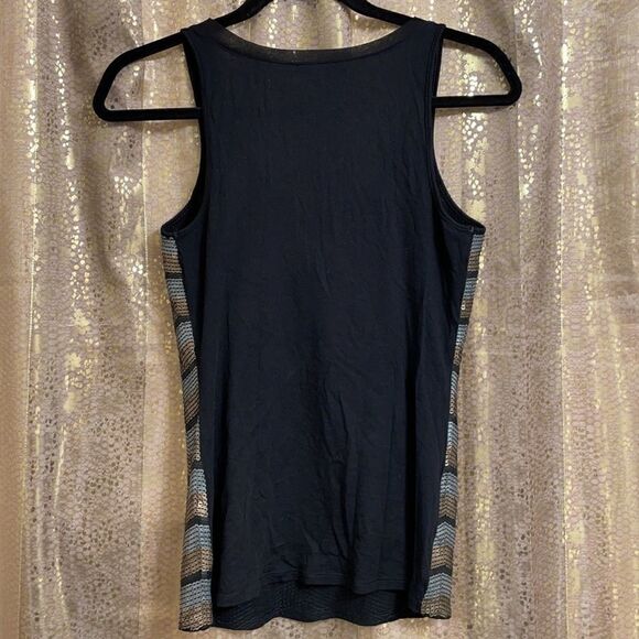 Express
matte metallic sequin chevron tank top, XS - Picture 4 of 4